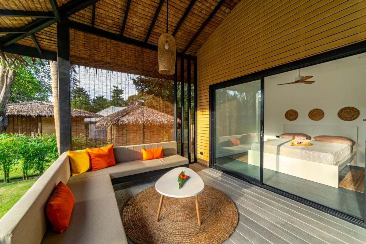 Suan Residence - Exotic And Contemporary Bungalows With Private Pool تشالوكلوم المظهر الخارجي الصورة